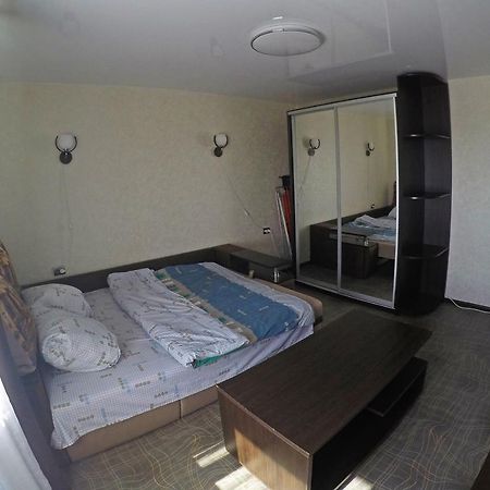 Уютная Квартира Со Свежим Ремонтом Odessa Eksteriør billede